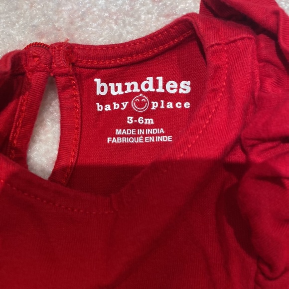 Bundles onesie - Picture 3 of 3